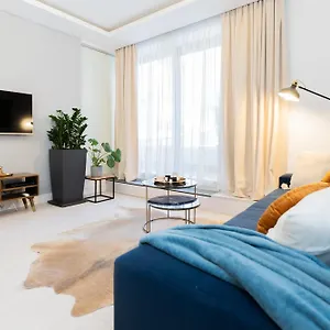  Apartment Plater Premium Polen